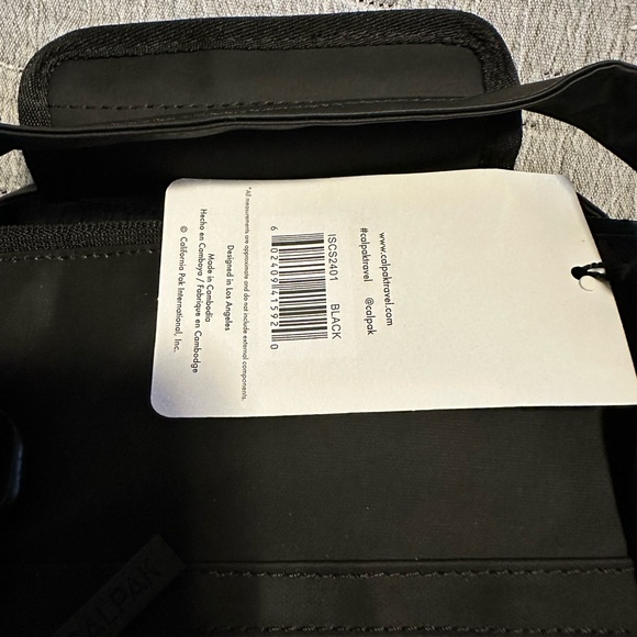 CALPAK Insulated 8L Soft-Sided Cooler in Black - Picture 2 of 5